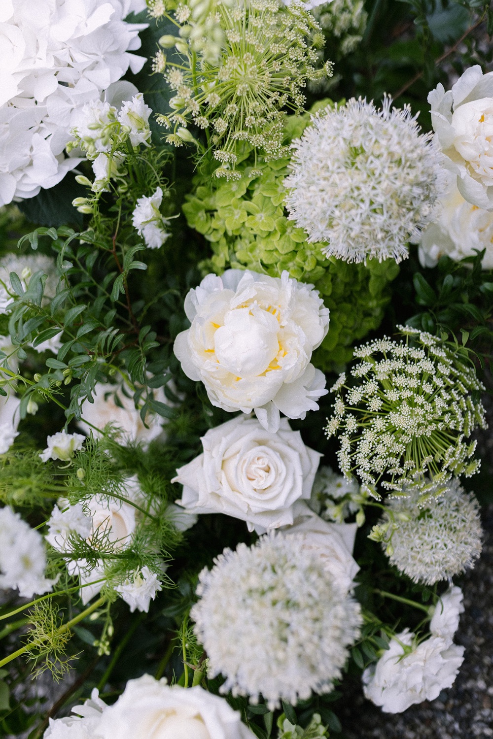 spring flower wedding italy 2026